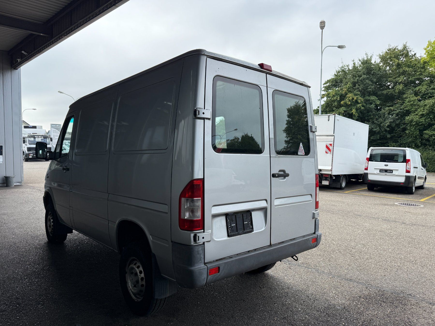 Mercedes-Benz Veicoli da campeggio: Mercedes Sprinter 4x4 Oberaigner – Usato da Neukirch (Egnach) venduto da Hanag1 2