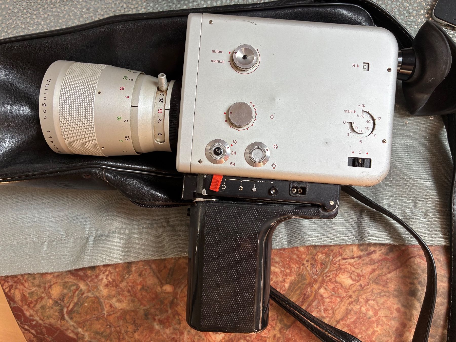 Braun Fotocamera: Super 8 Braun Nizo S800 – Usato da Luzern venduto da Waland1