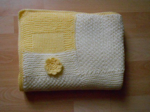 Lana: Strickdecke HANDARBEIT  ca 80x130 cm – Nuovo (secondo la descrizione) da Flühli LU venduto da primula-47