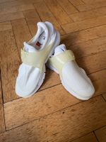 Nike Sock Dart SP 686058-111 / EU 41 / Orignial und neu