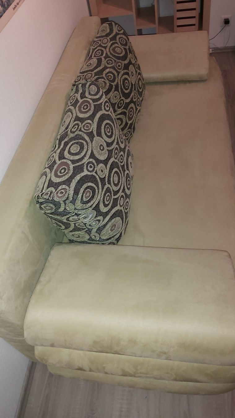 Conforama Divani: Bettsofa / Schlafsofa – Usato da Oberneunforn venduto da roljue 1