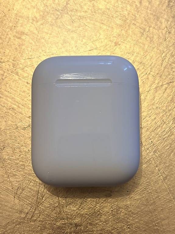 Cuffie: Original Apple AirPods  – Usato da Zürich venduto da quiniento 3
