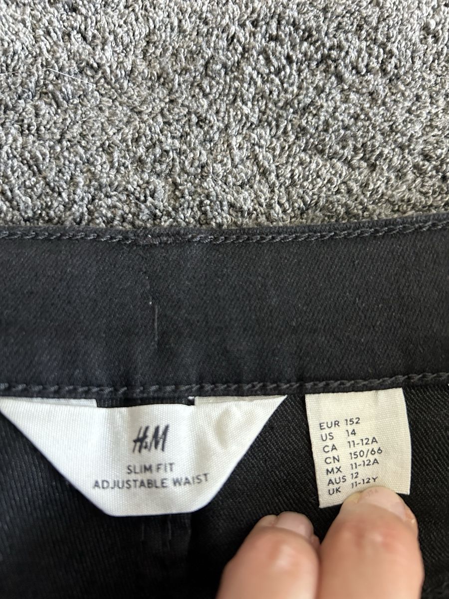 H&M Pantaloni: Jeans von H&M Gr. 152 – Usato da Dübendorf venduto da Ecacace 2