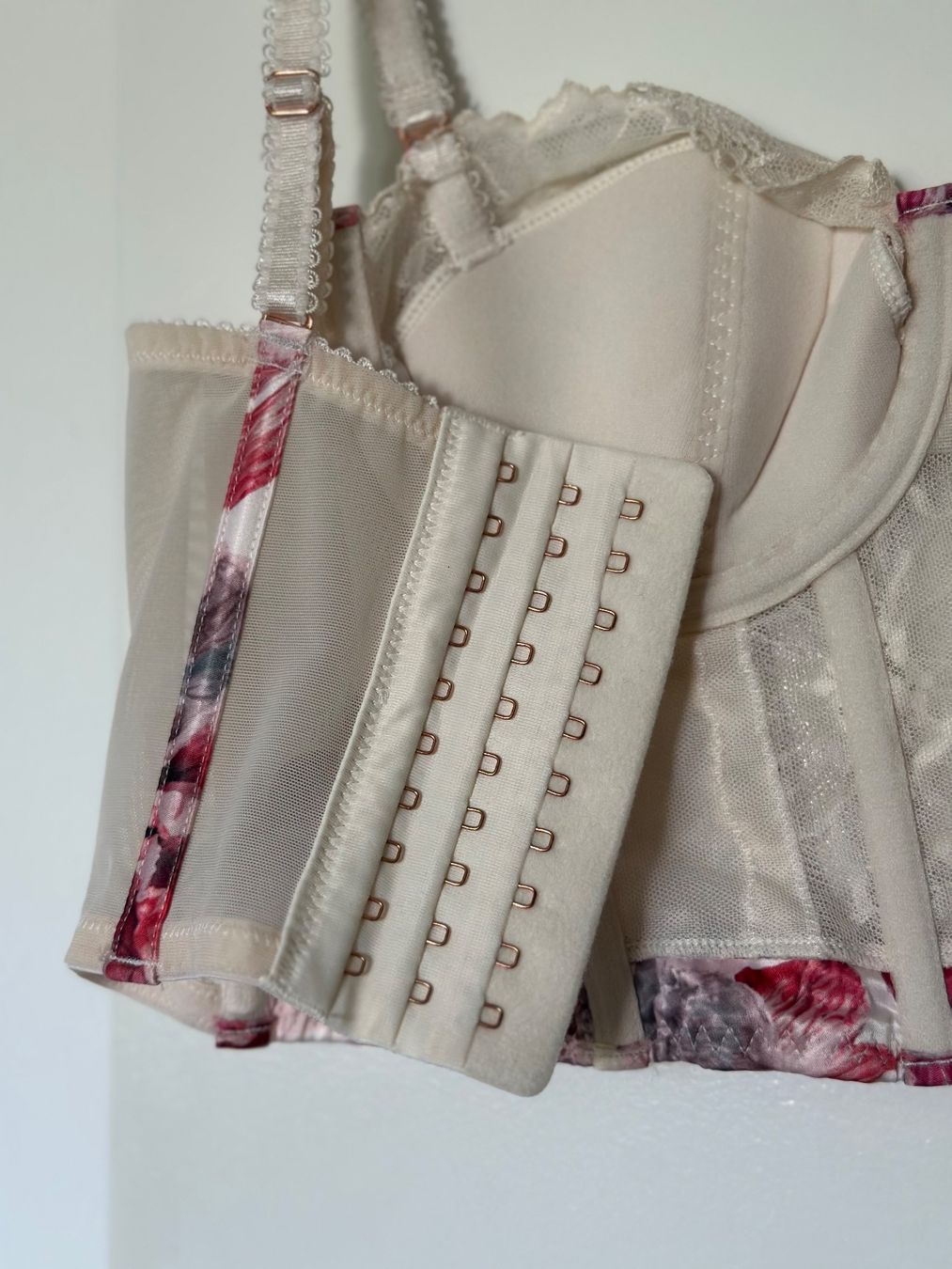 Sonstige Unterwäsche: Korsett BH pink weiss mit Rüsschen – Neu (gemäss Beschreibung) aus Zürich von ong8 4
