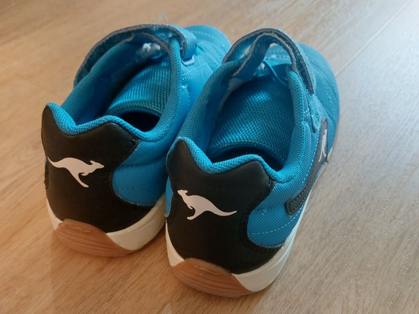 Schuhe für Jungen: Hallenschuhe Grösse 32 – Gebraucht aus Zürich von JuliaHo 1