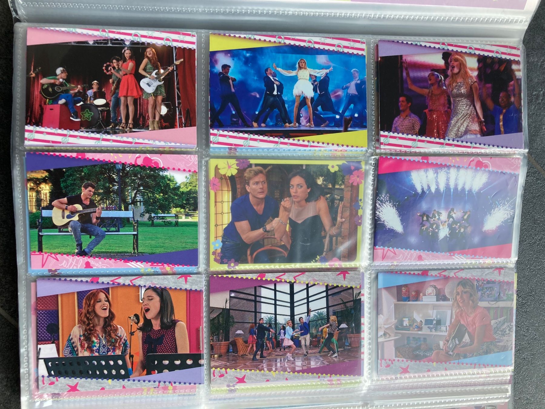 Raccoglitori: Sammelordner Violetta 3 Staffel – Nuovo (secondo la descrizione) da Pratteln venduto da Miki_ 1