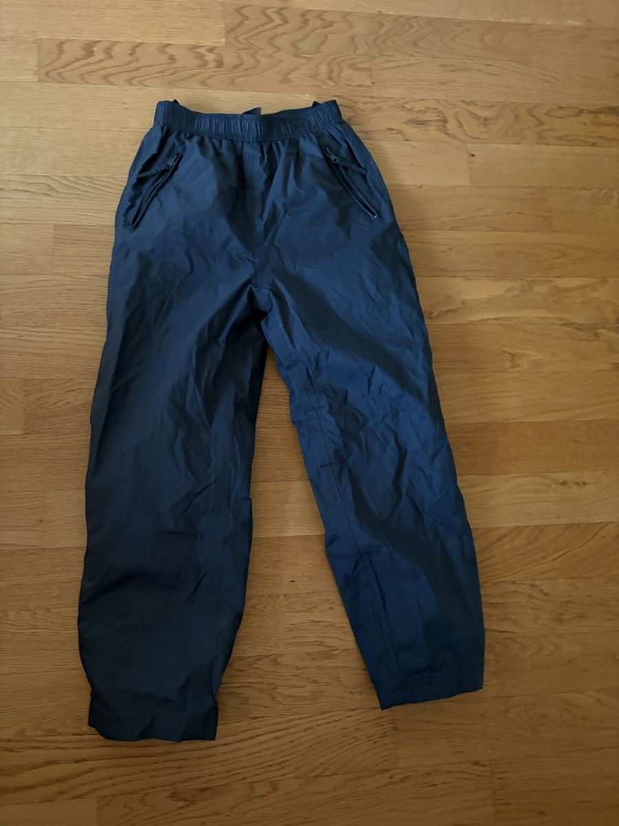 Icepeak Pantaloni: Icepeak Regenhose Gr. 128 – Usato da Beromünster venduto da msklef