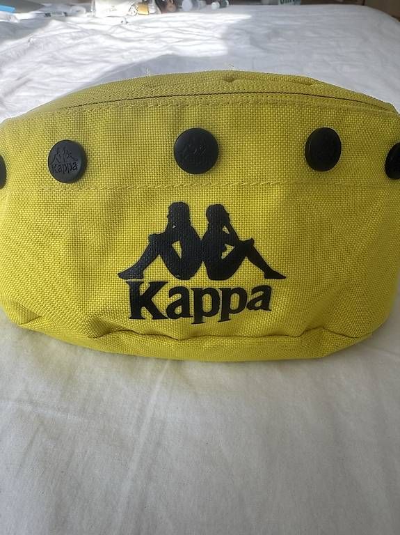Kappa Borse: VINTAGE KAPPA BAUCHTASCHE – Usato da Zürich venduto da refg7 1