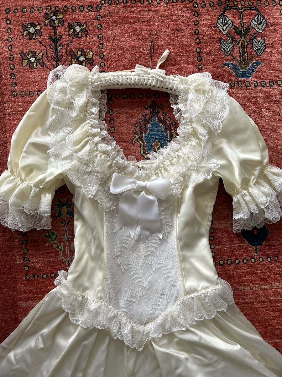 Kostüme: Kleid Barock Hochzeit Biedermeier Ball – Gebraucht aus Birsfelden von Exclusivity 1