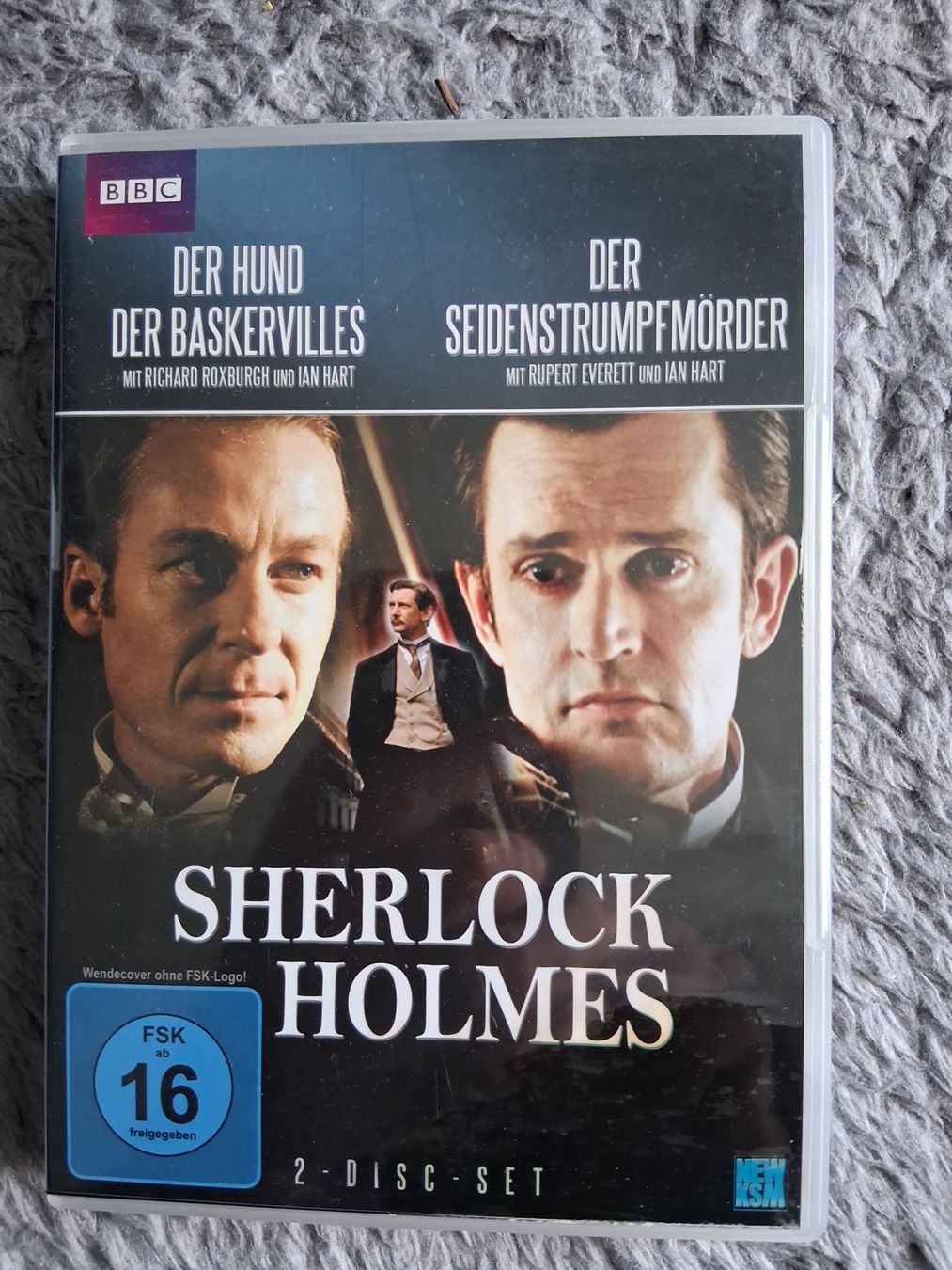 Tous les DVDs: SHERLOCK HOLMES     2 FILME    DVD – D'occasion à Wetzikon ZH par Ramones01