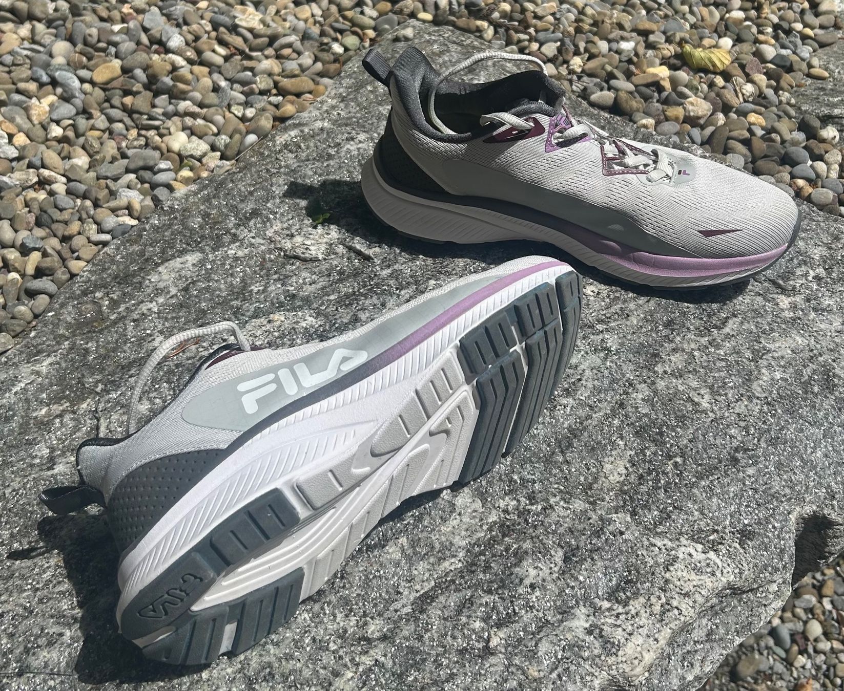 Fila Damenschuhe: Fila Laufschuhe Grösse 40 Damen – Gebraucht aus Dürnten von RaZa47 1
