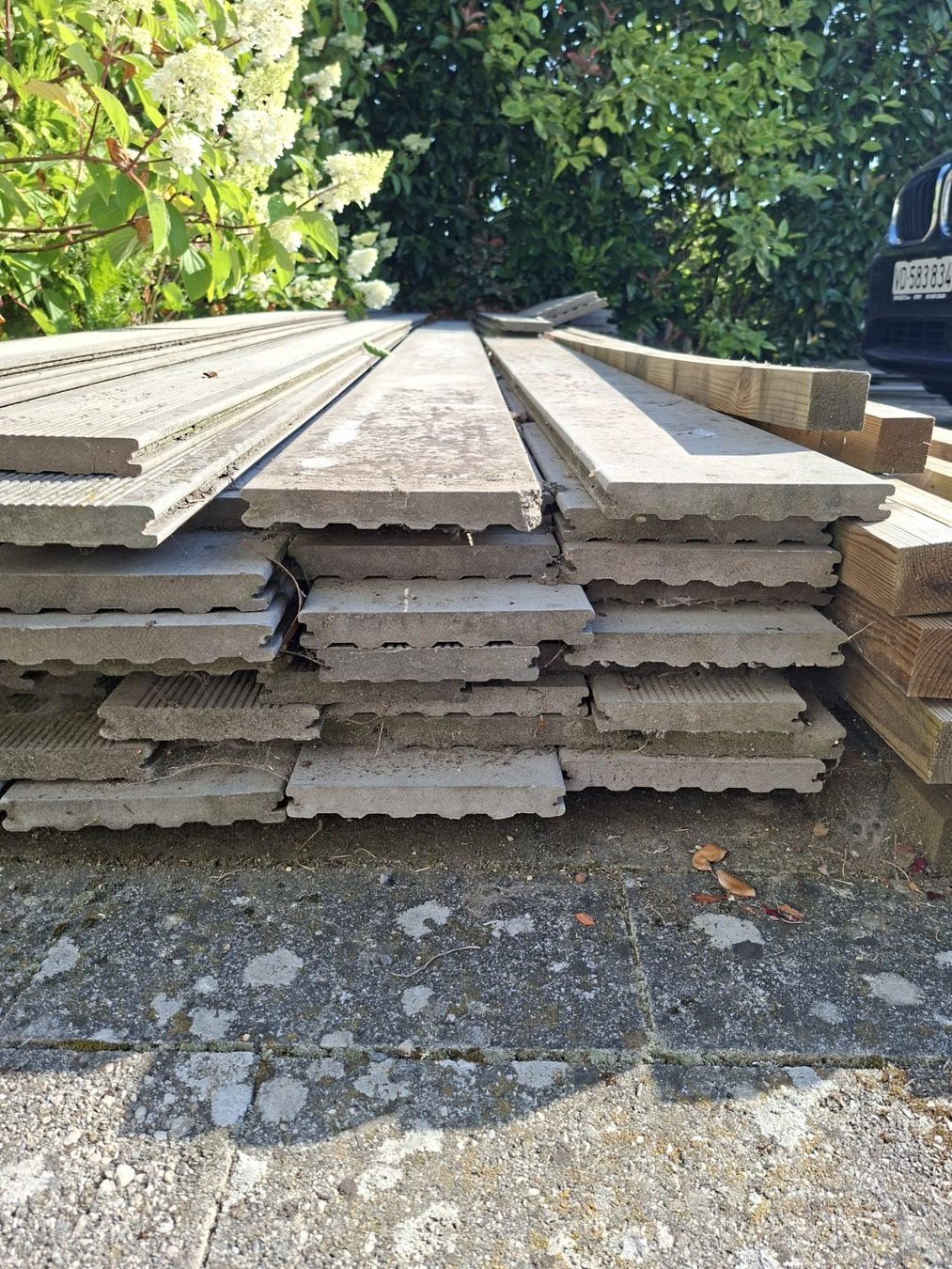 Bodenbeläge: Lames composites pour terrasse – Gebraucht aus St-Oyens von garin_lee 3