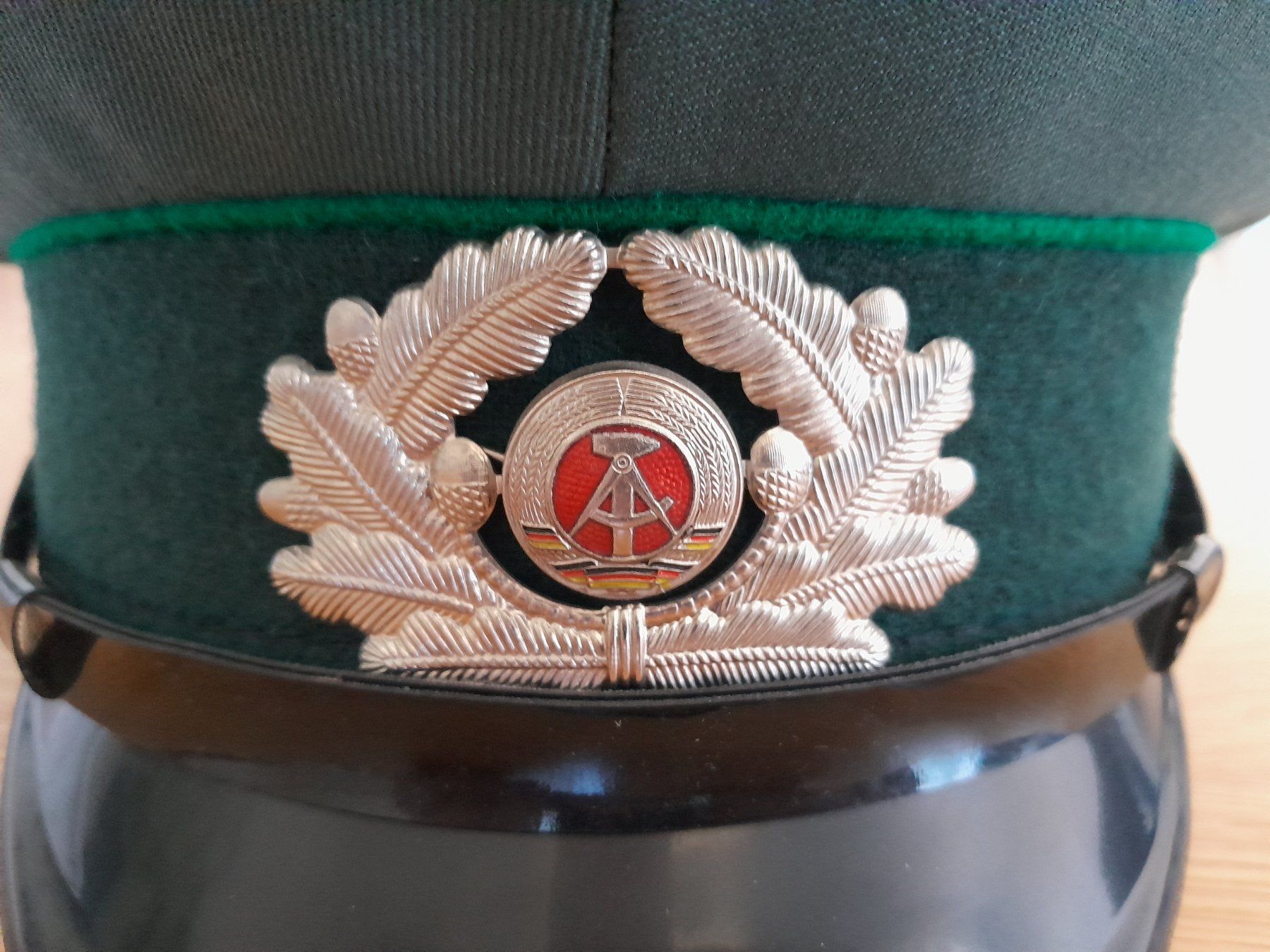 Uniformes: Casquette Volkspolizei RDA – D'occasion à La Chaux-de-Fonds par AntoineKolbl 4