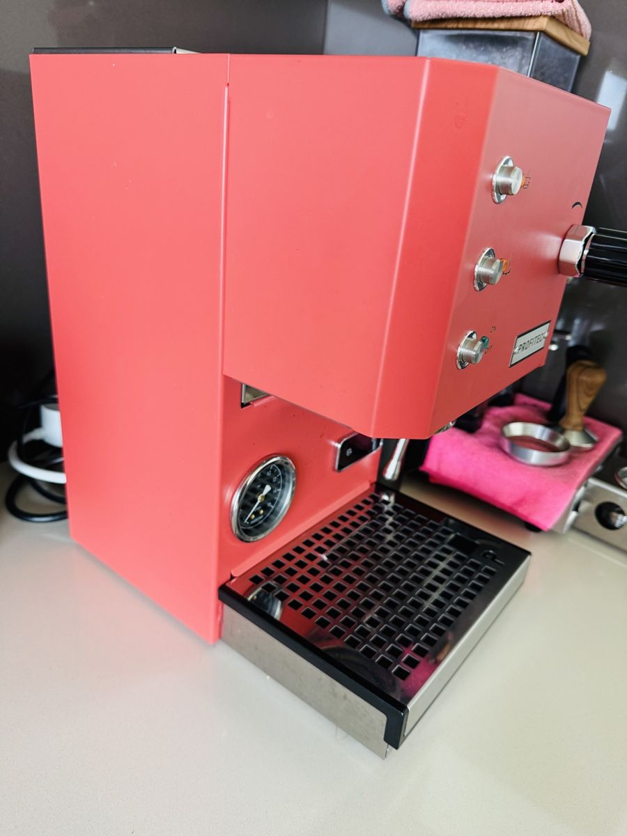 Profitec Macchine per caffè & Macchine per espresso: Profitec Pro Siebträgermaschine – Usato da Zürich venduto da lisa22 2