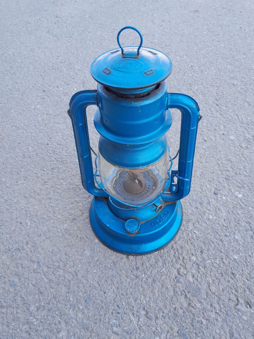 Lampade: Petroleumlampe D-Lite NO.90 blau gebraucht – Usato da Gunzwil venduto da Chnubelweid 2