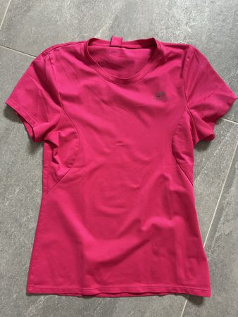 Haut sport rose