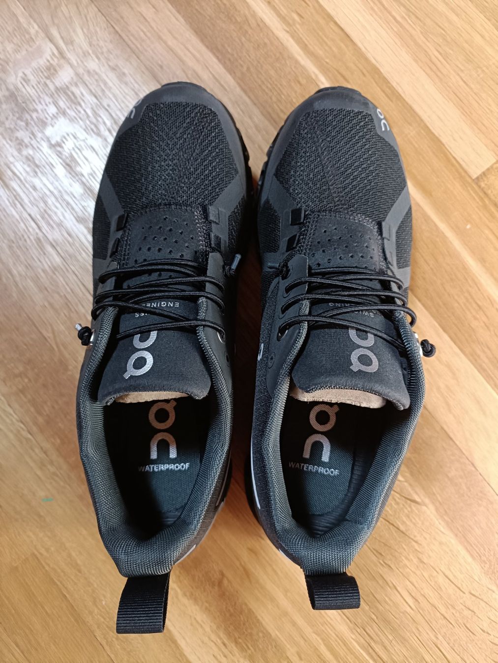 On Scarpe da donna: ON Cloud Waterproof Black/Lunar, EUR37, UK6 – Nuovo e nell'imballaggio originale da Sta. Maria V. M. venduto da Lexaxs 1