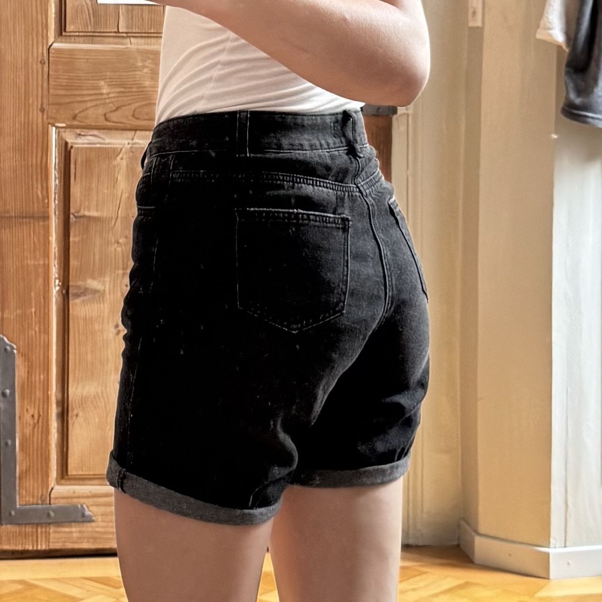 Jeans: Denim Shorts even&odd Black Size S used – Gebraucht aus solothurn von mil_ja.t 5