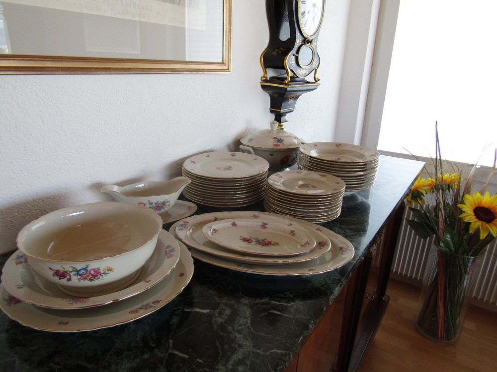 Service Porzellan Langenthal mit Goldrand (Nr.99) (Gebraucht) in ...
