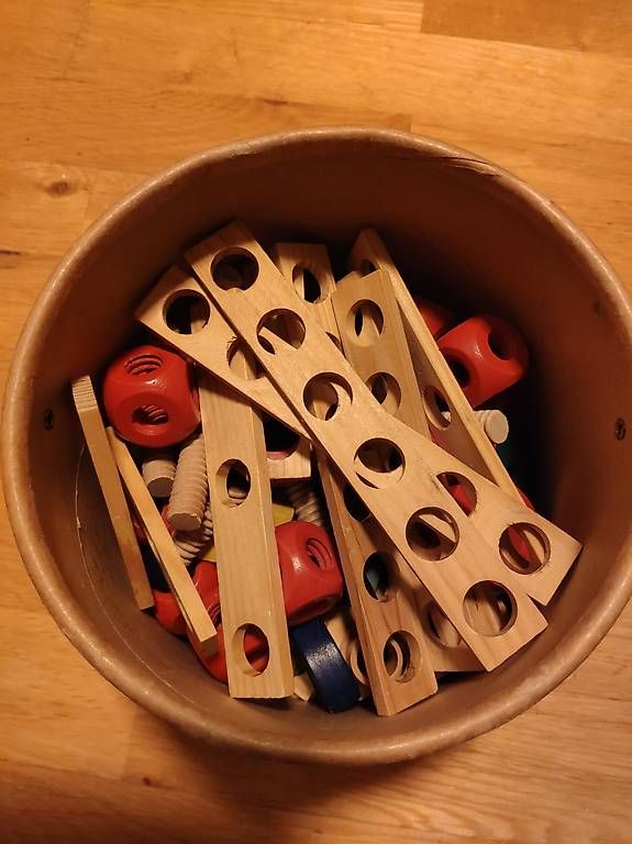 Giocattoli: Holzkonstruktionsset – Usato da Sargans venduto da mel_8yph 1