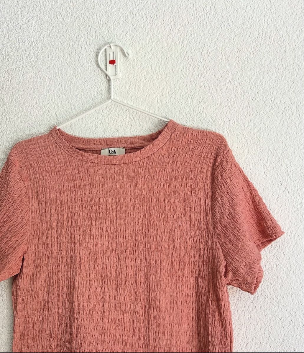T-shirt: Shirt rosa  – Usato da Chur venduto da faja7000 1