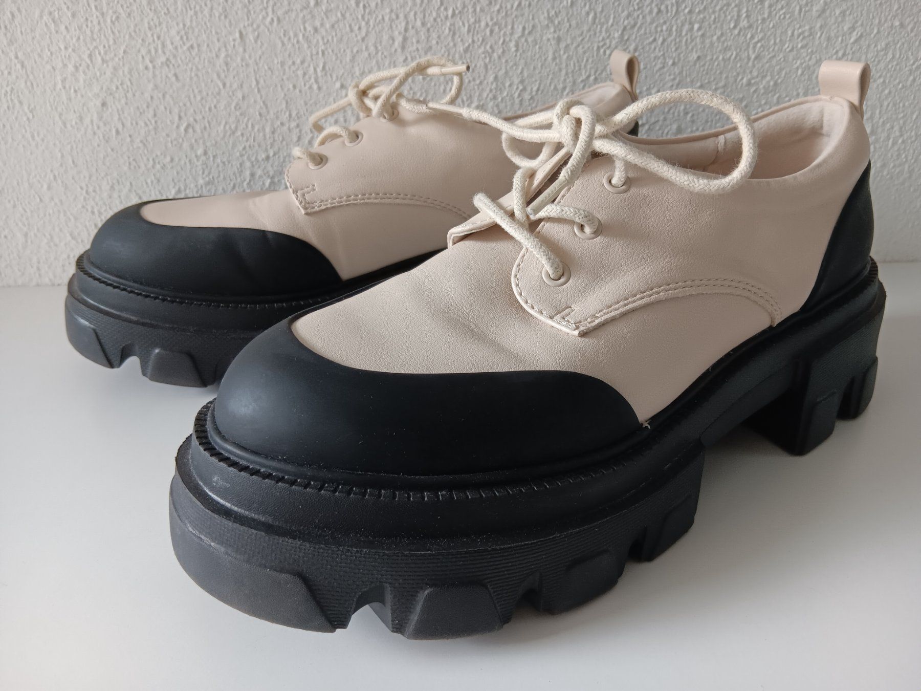 Damenschuhe: CATWALK Chaussures / Schuhe pointure / Nummer 40 – Gebraucht aus Cossonay-ville von Super-Price-Quality 2