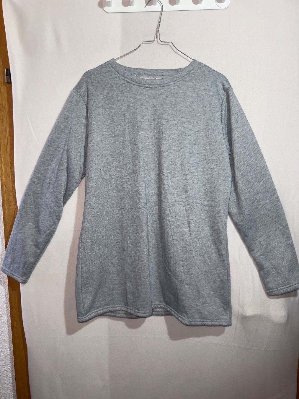 Maglioni & Felpe: Warmer grauer Pullover Gr. XL – Usato da Grosswangen venduto da second_hand_dress 1