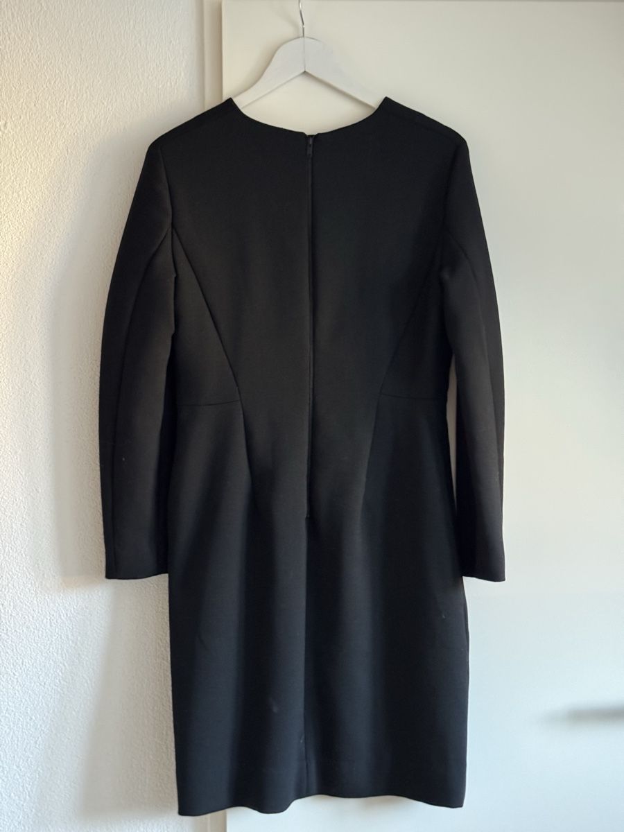 Cos Vestiti: COS Black Dress, Size 40, Wool Mix – Usato da Turbenthal venduto da elizameise 1