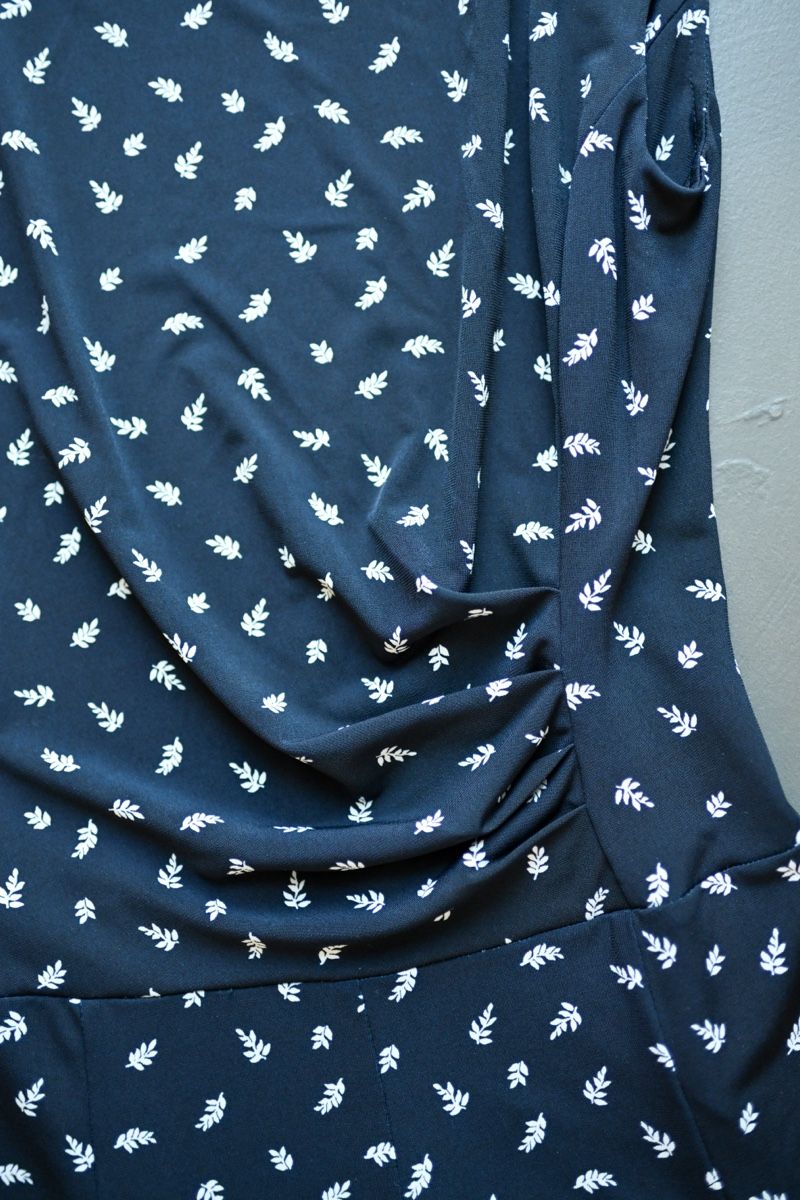 Vestiti: Kleid apriori dunkelblau mit Blättermuster Grösse 36 – Nuovo (secondo la descrizione) da Wallisellen venduto da lis_8fkh 1