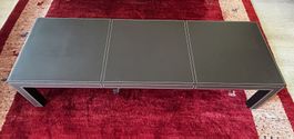 Moderner Couchtisch, Leder, braun, Top Zustand!