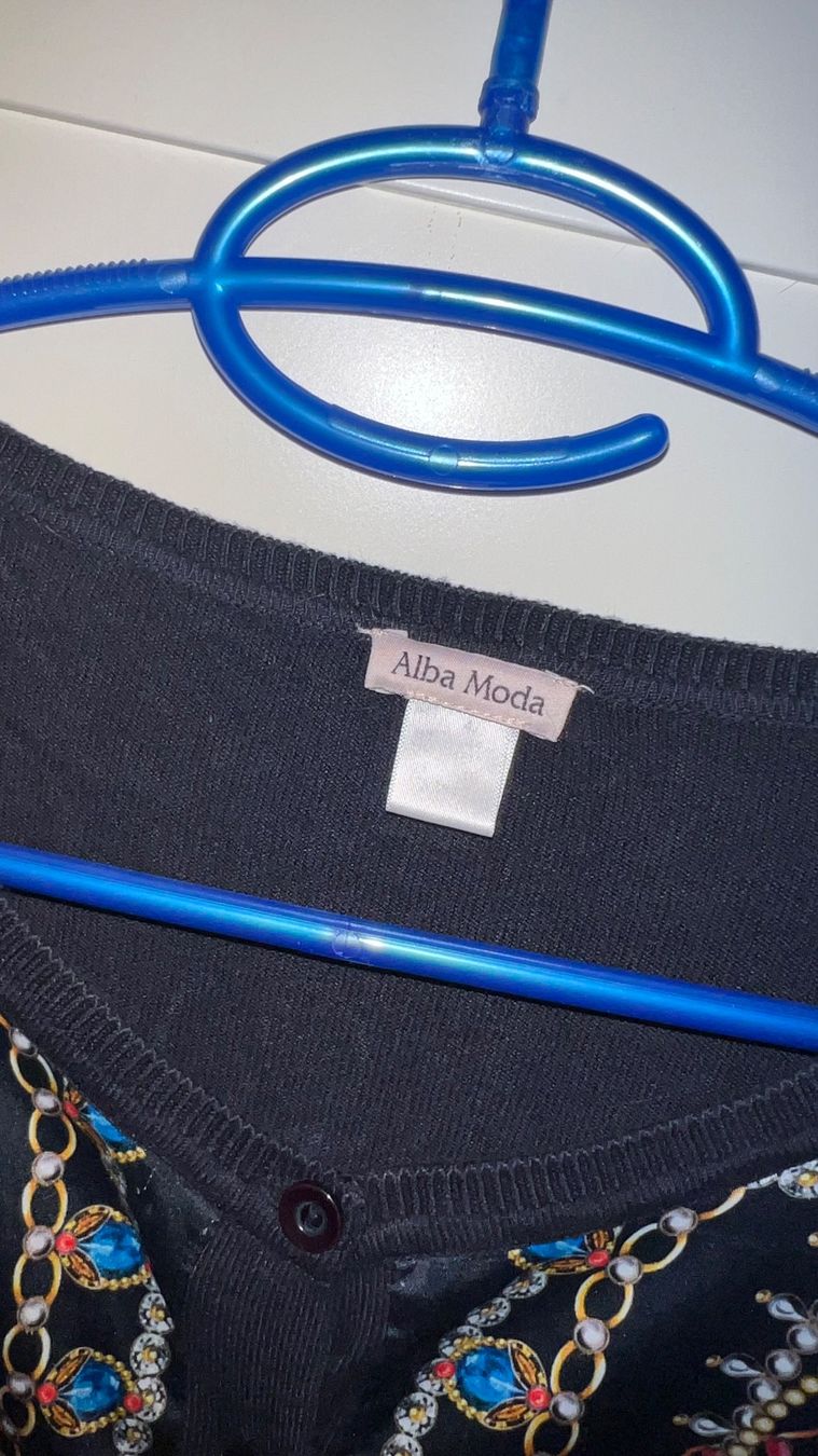 Alba Moda Vestes: • Leichtes Jäckchen • – D'occasion à Basel par mendoza13 3