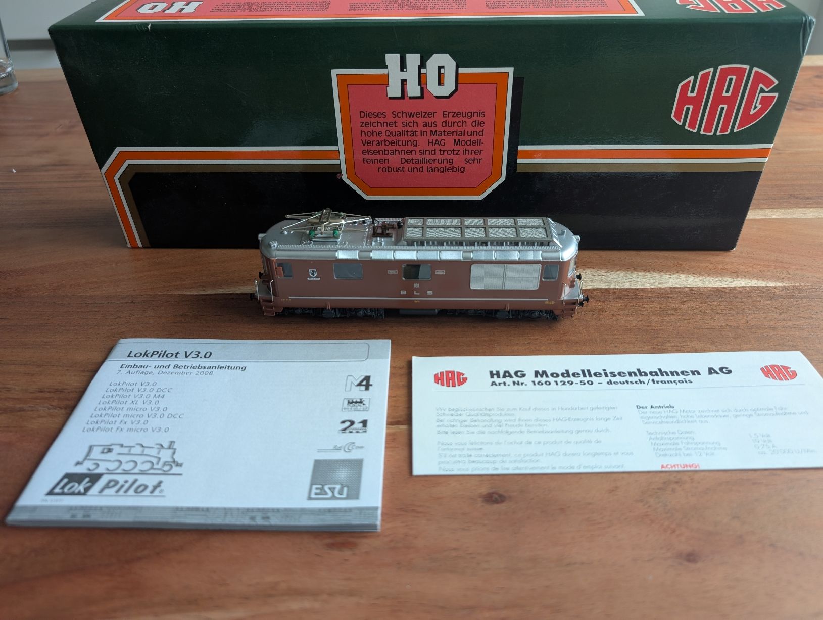 Hag Modelleisenbahnen: HAG BLS Re 4/4 181 "Interlaken" AC-Digital  – Gebraucht aus Stein/AG von sborn