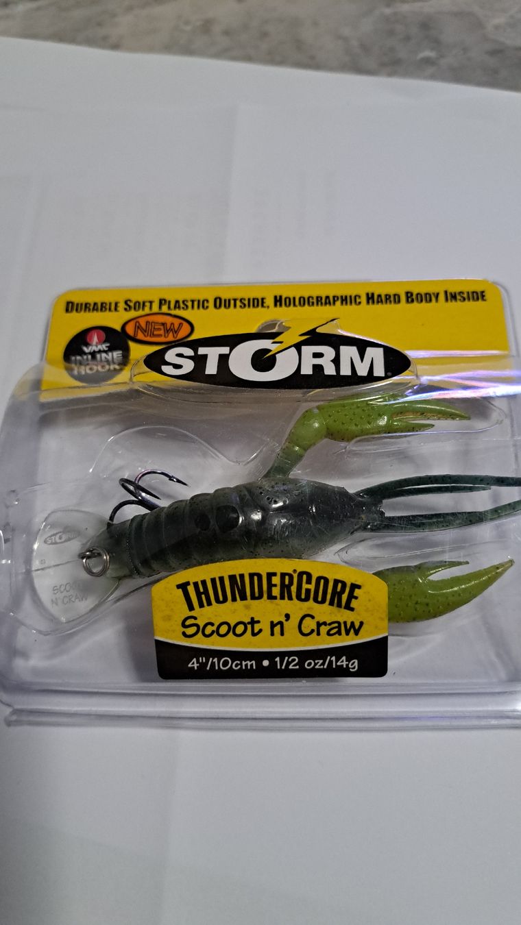 Esche: Leurre STORM Thundercore Scoot n' Craw 10cm  – Nuovo e nell'imballaggio originale da Marin-Epagnier venduto da pavelu