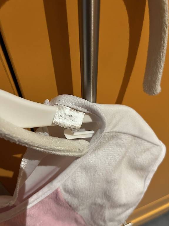 Costumi: Einhorn Kinderkostüm – Usato da Sevelen venduto da hazelMperez 3