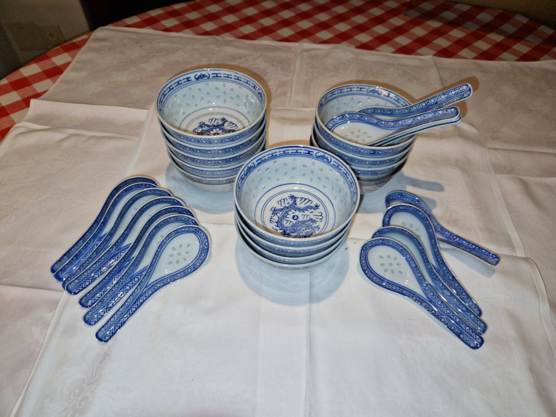 Services de table: Servizio da tavola cinese – D'occasion à Brione s. Minusio par clk_8kjj 6