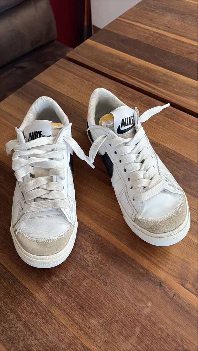 Nike Herrenschuhe: Nike Blazer Low 77 Sneaker, Gr. 8 - 41,5 – Gebraucht aus Beromünster von msklef 1