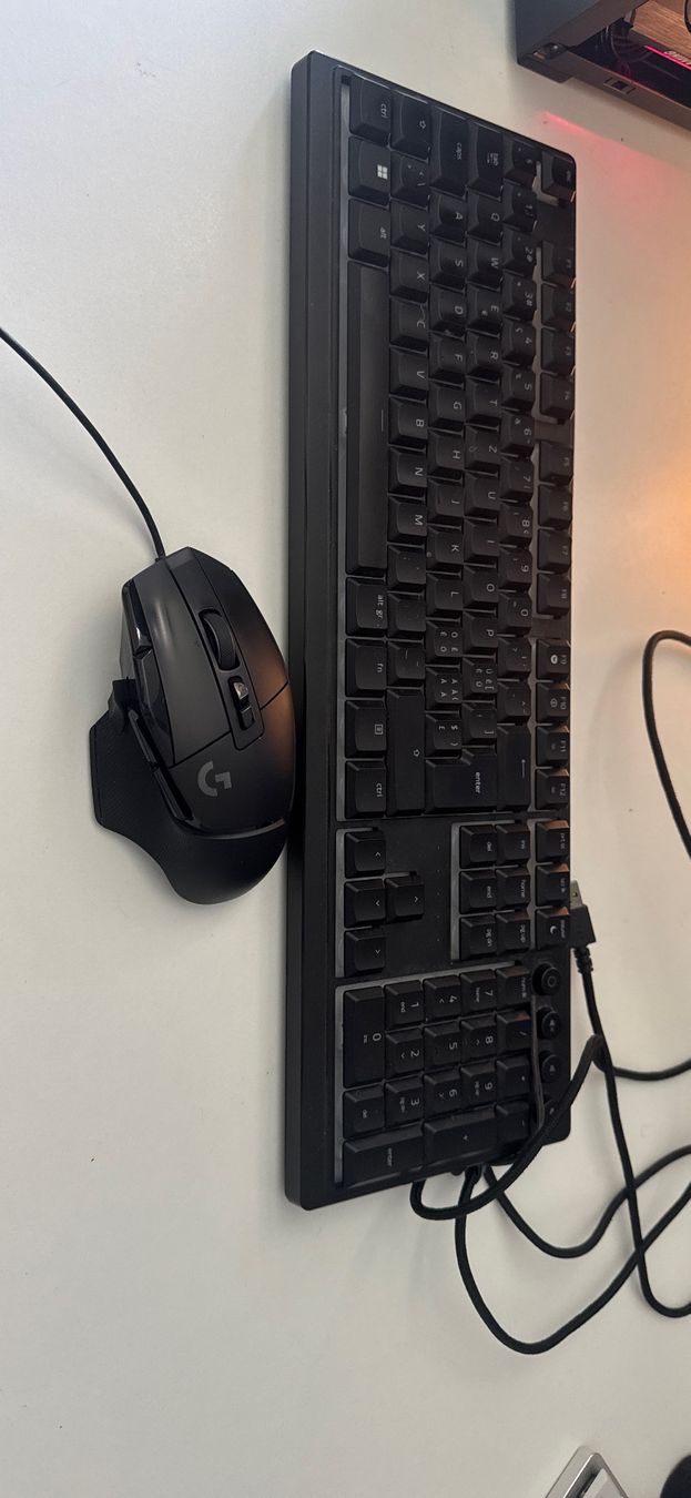 Amd PC: Gaming PC Essentials + Maus & Tastaur – Usato da Niederhünigen venduto da shoel 7