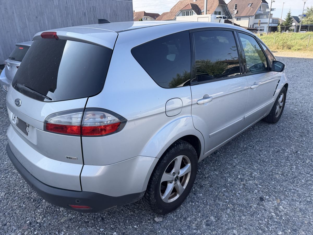 Ford Automobili: Ford S-Max 2.0TDCi – Usato da Oberönz venduto da Xyz90 3