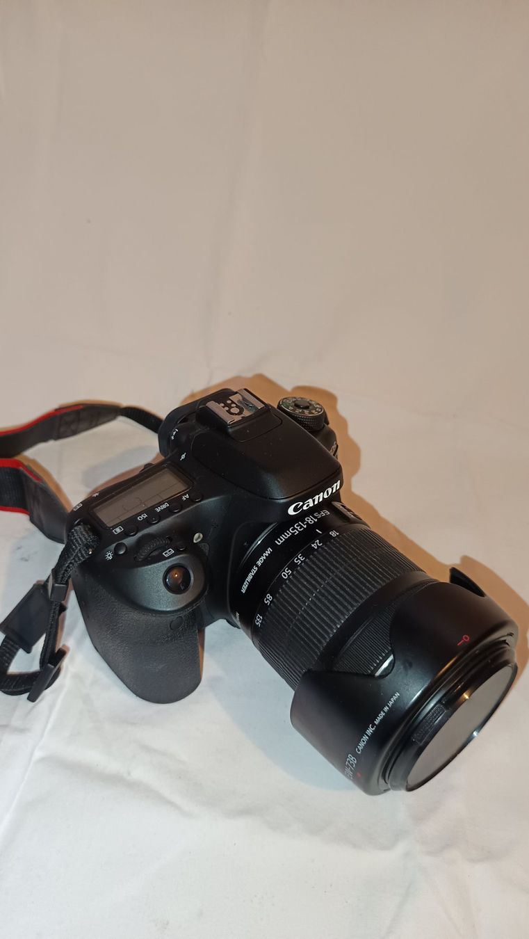 Canon Fotocamera: Kamera Canon EOS 80D – Usato da Riedstätt venduto da D.W. 6
