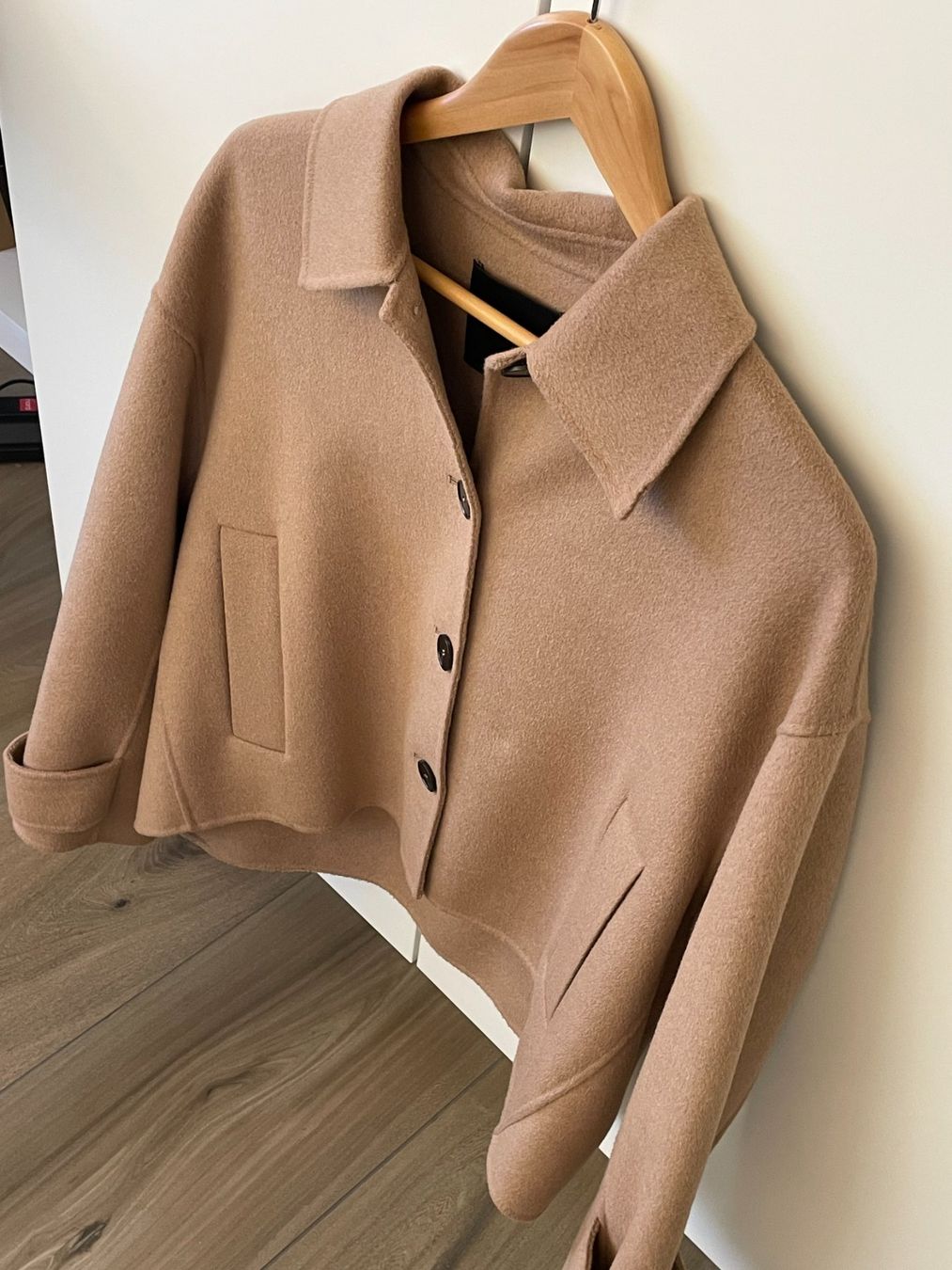 Giacche: Massimo Dutti Jacke Wolle Gr. XS – Usato da Ehrendingen venduto da Bretzelchen 1