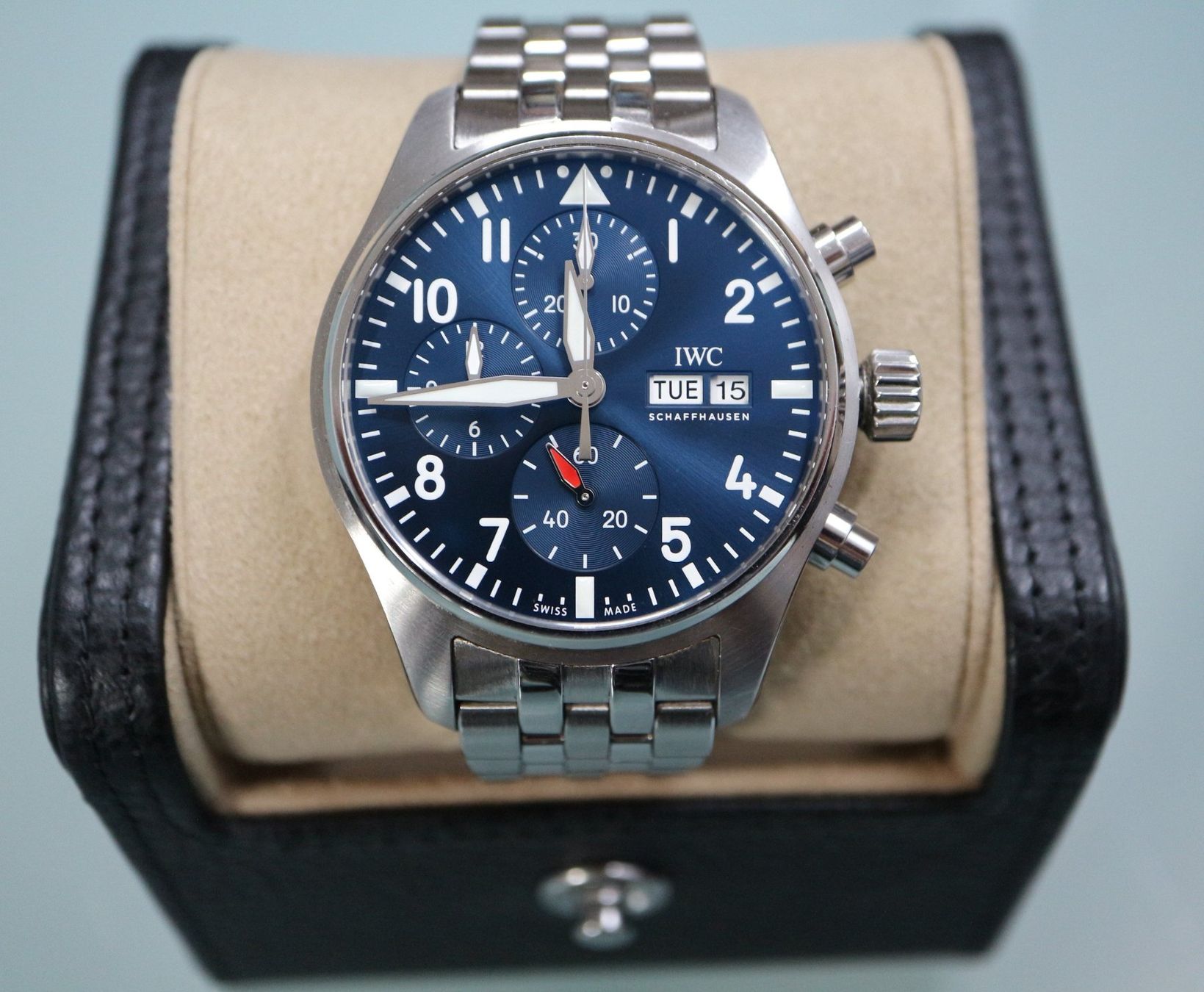 IWC Uhren: IWC Pilot Chronograph 41 - mit Papieren und Original-Box – Gebraucht aus Bülach von Uhrenwerkstatt 1