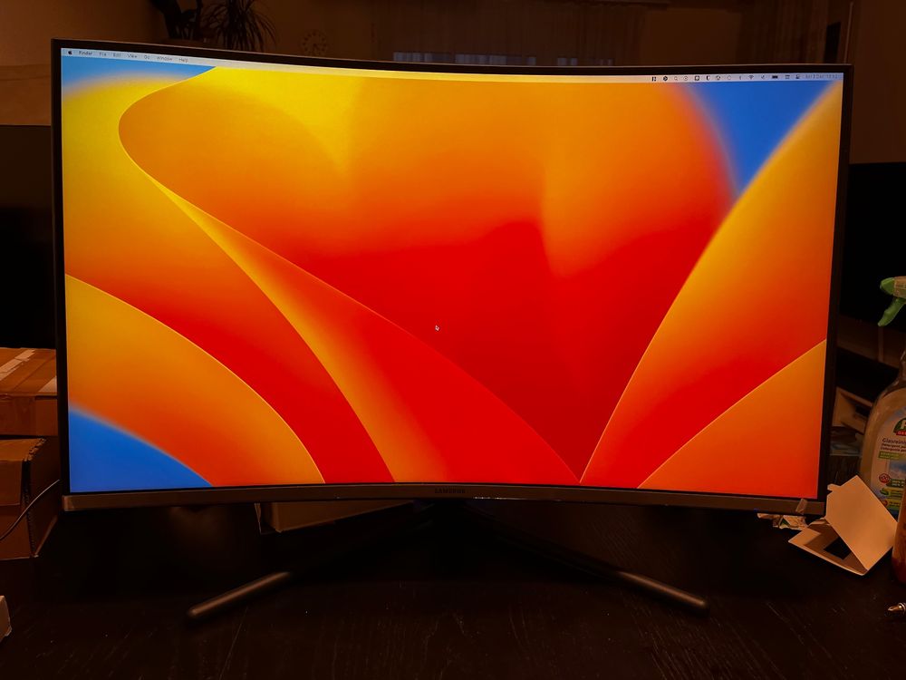 Samsung UHD curved 32“ monitor UR590 Kaufen auf Ricardo