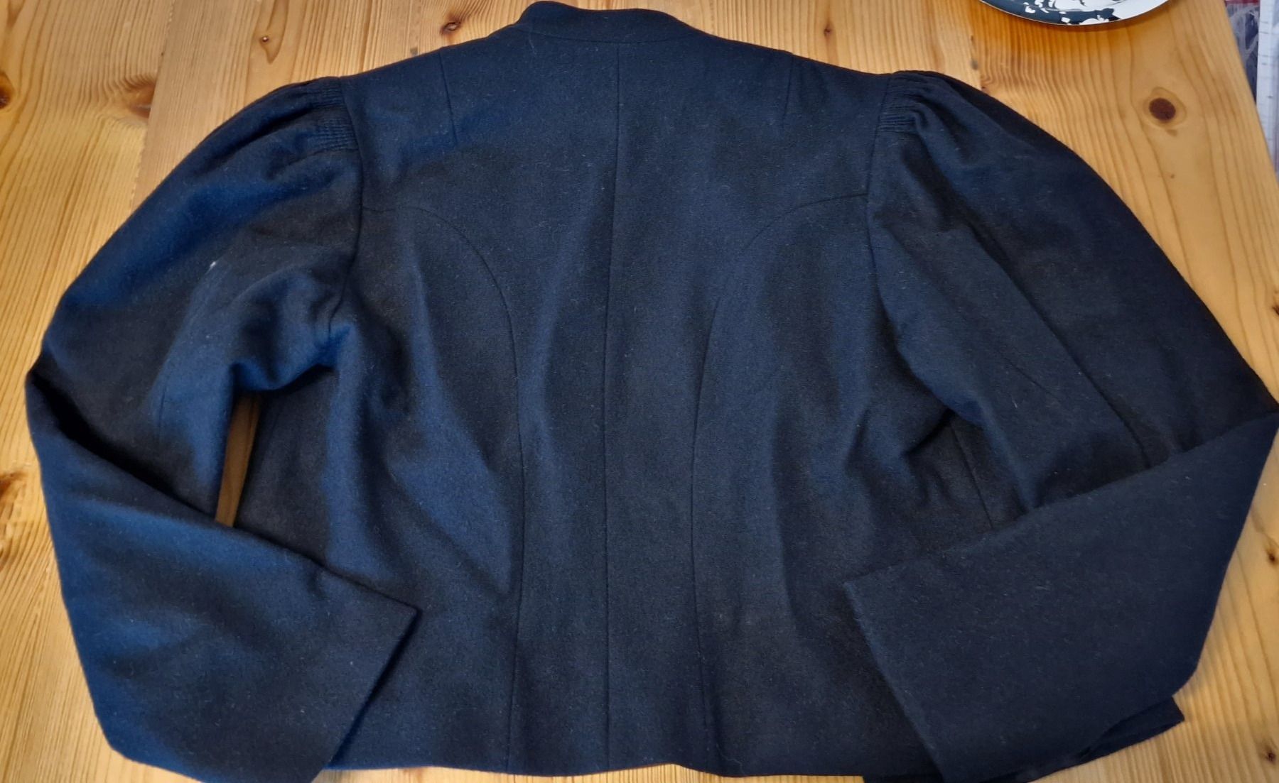 Giacche: Jacke Dirndl von Österreich – Usato da Chur venduto da car_5clc 1