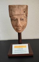 Masque Égyptien - Antique en Bois Sculpté - Pièce Rare!