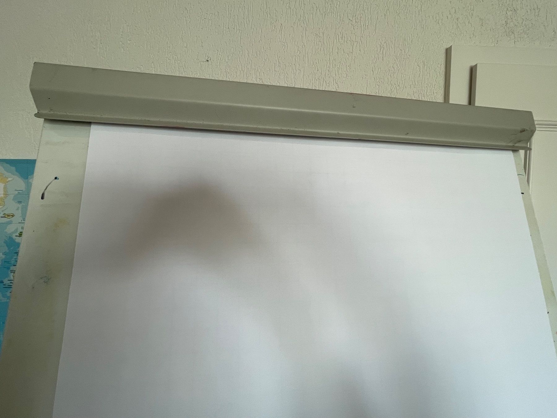 Cavalletti: Flipchart mit Papier – Usato da Lanzenneunforn venduto da dan_v6l7 2