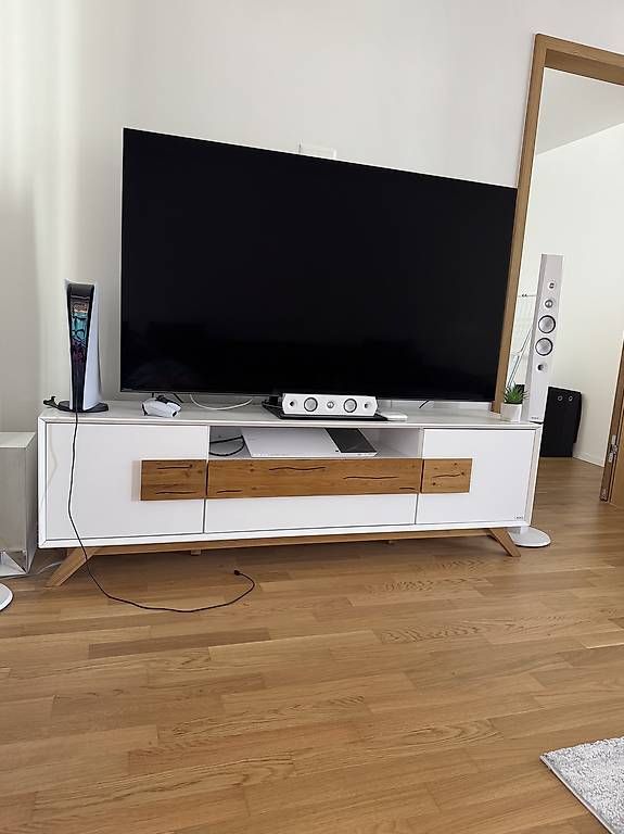 Mobili TV: Tv Möbel und Kommode – Usato da Trin Mulin venduto da MergimeM 2