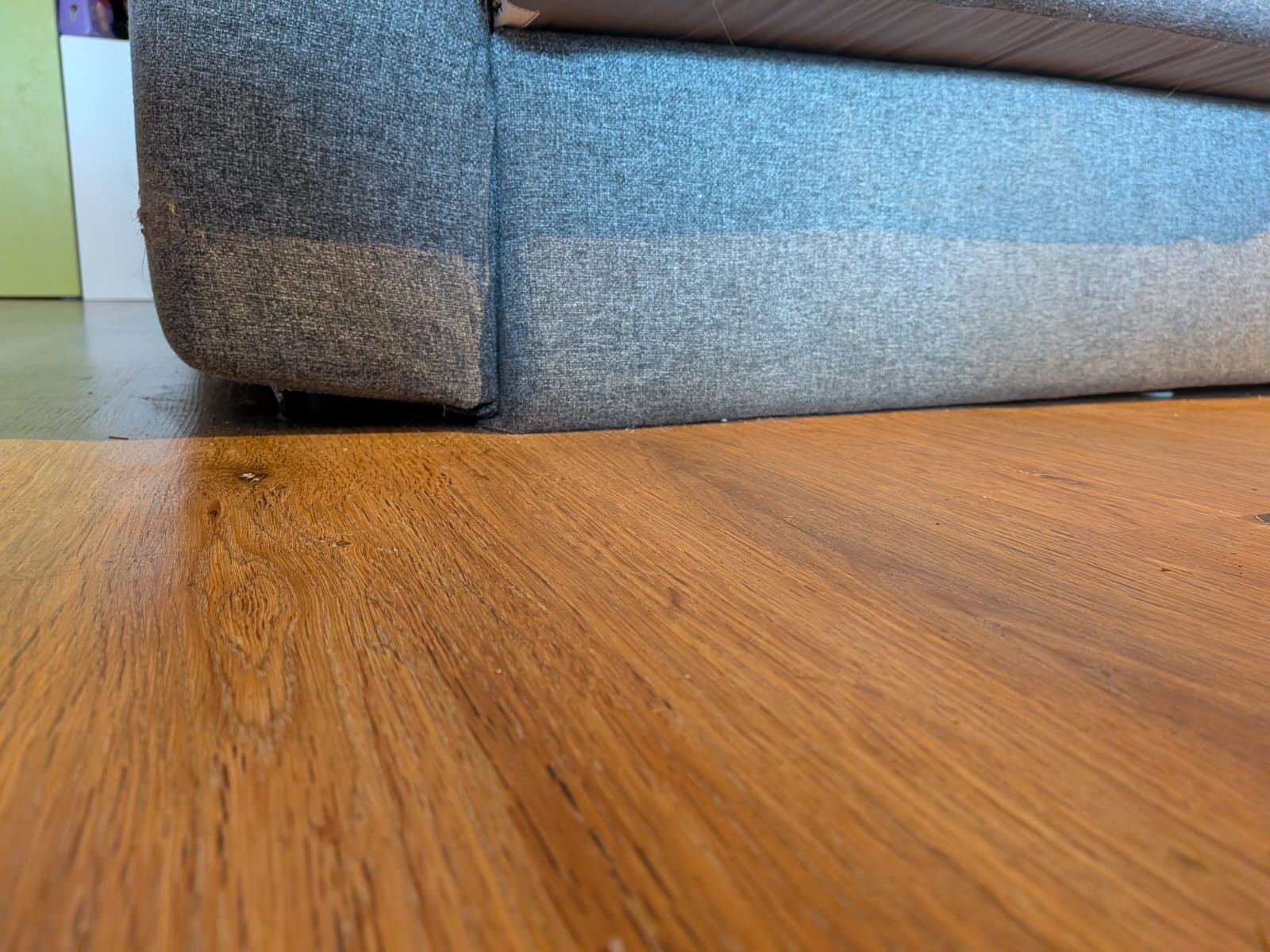 Sofas: Sofa gross – Defekt aus Wildensbuch von sim_5d52 2