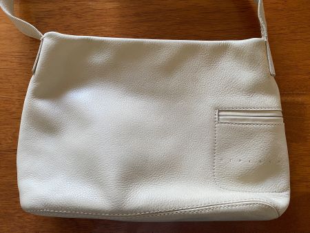 Umhängetasche von RIFLESSI, weiches Büffel-Leder