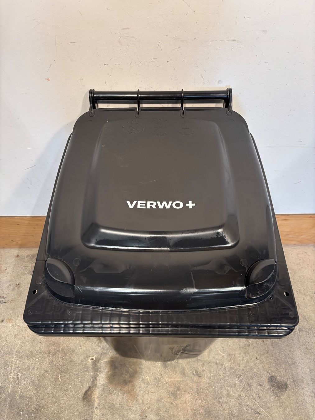 Altro per Ufficio & Commercio: Neu & ungebraucht! VERWO Abfallcontainer in schwarz – Nuovo (secondo la descrizione) da Winterthur venduto da ReUse_Baumarkt 5