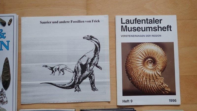 Bücher: Fossilien Bücher/Hefte – Gebraucht aus Rickenbach BL von Oktober68 2